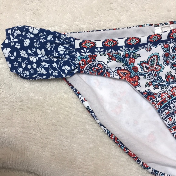 Women’s Lucky Brand Bathing Suit Set- M & L - Picture 5 of 8